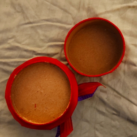 Trinket/Jewelry/ Gift Box. Cloth/ Cardboard. Purple Red Embellished. 3"x3". - Picture 5 of 14